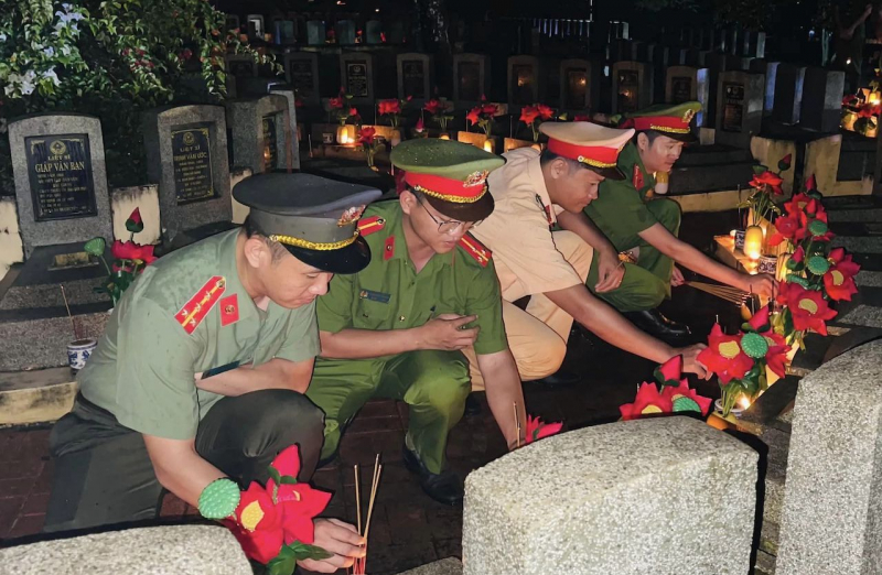 Không thể xuyên tạc chính sách đối với người có công